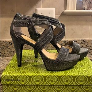 Gianni Bini Platform Heels